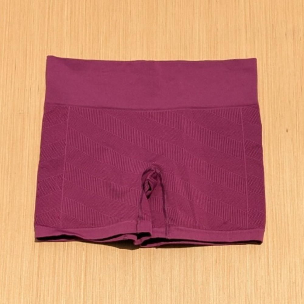 Lululemon Sculpt Short Dashing Purple Performance Gym Running Women's 12